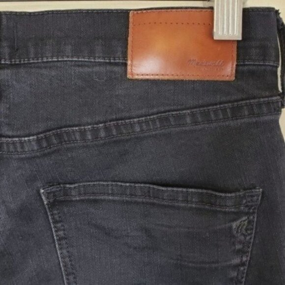 Madewell | Factory Faded Black Skinny Jeans - Picture 4 of 7
